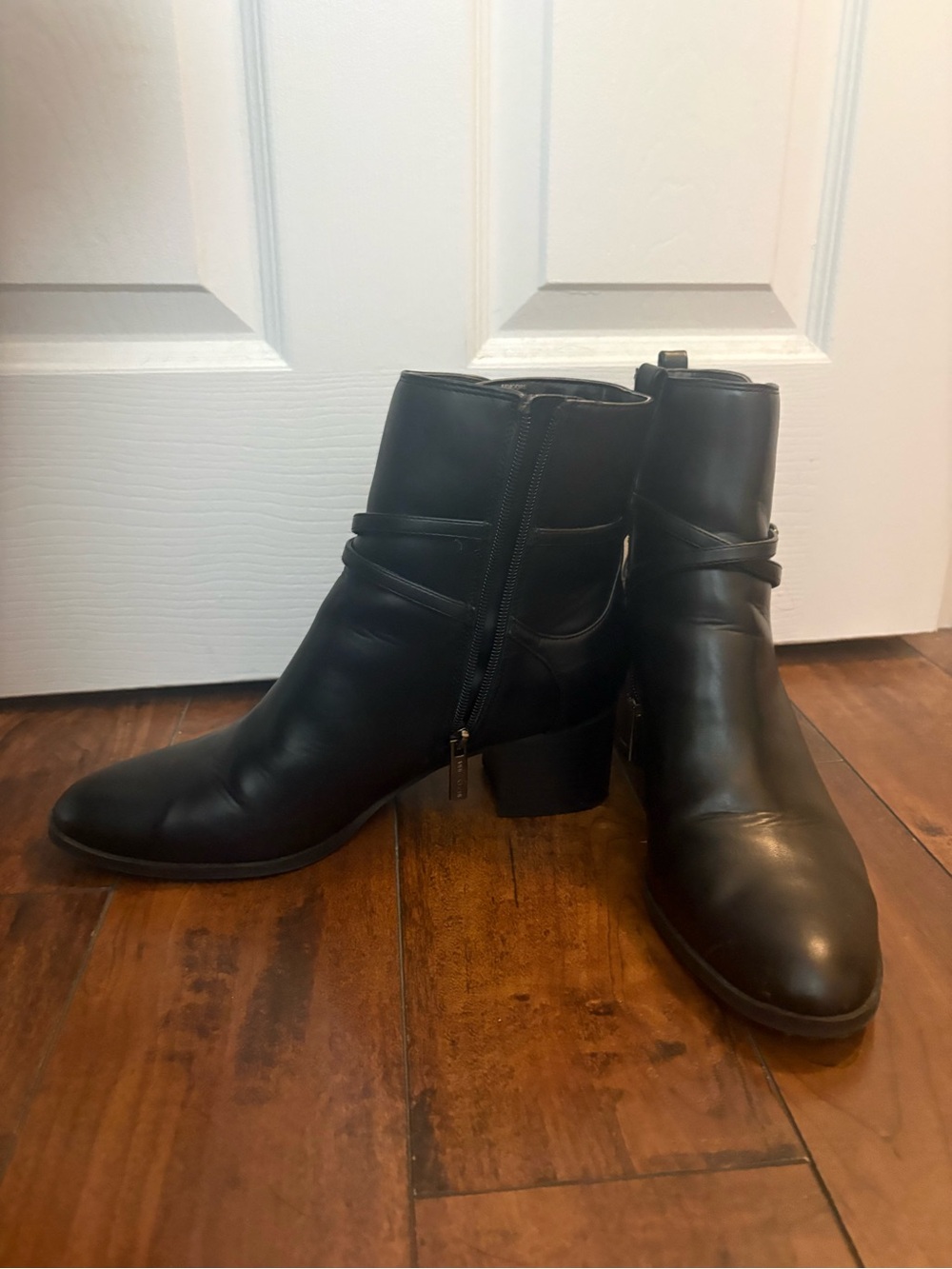 Women's Black Leather Ankle Boots - Classic Zip & Block Heel